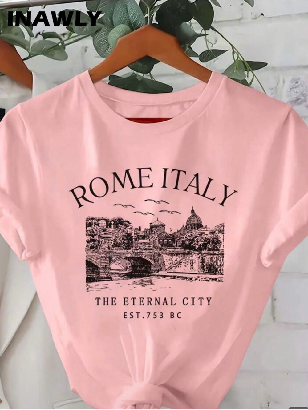 Women’s Casual Round Neck Rome Italy Dusty Rose Graphic Tee